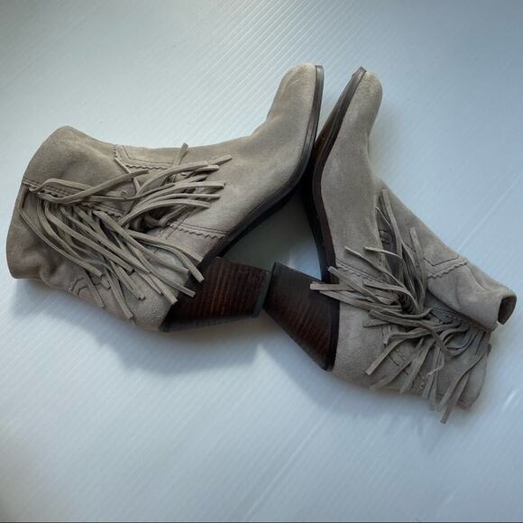 Sam Edelman Louie suede fringe ankle booties boots size 9 beige - Picture 7 of 12